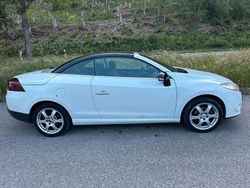 Weiß Gebraucht 2011 Renault Mégane Cabriolet Luxe Cabrio | 4.100 € (Guter Preis)