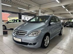 Blau Gebraucht 2006 Mercedes B180 Van / Kleinbus | 4.650 € (Fairer Preis)