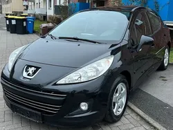 Schwarz Gebraucht 2011 Peugeot 207 Style Limousine | 1.999 € (Superpreis)