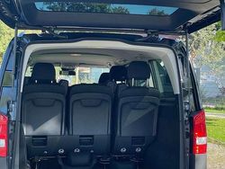 Schwarz Gebraucht 2020 Mercedes Vito Van / Kleinbus | 23.000 € (Etwas zu teuer)