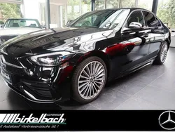 Schwarz Gebraucht 2022 Mercedes C200 AMG Limousine | 38.400 € (Etwas zu teuer)