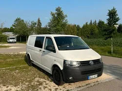Weiß Gebraucht 2010 VW T5 Van | 13.500 € (Etwas zu teuer)