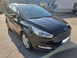 Schwarz Gebraucht 2016 Ford Galaxy Titanium Van / Kleinbus | 13.300 € (Fairer Preis)