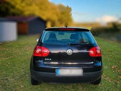 Schwarz Gebraucht 2007 VW Golf V Limousine | 2.000 € (Guter Preis)