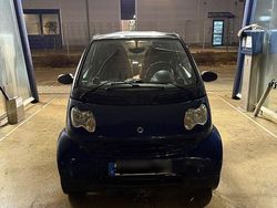 Blau Gebraucht 2005 Smart ForTwo Coupé Coupé | 2.100 € (Guter Preis)