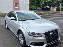 Silber Gebraucht 2009 Audi A4 Attraction Limousine | 5.700 € (Guter Preis)