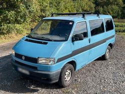 Blau Gebraucht 1995 VW Caravelle Van / Kleinbus | 6.999 €