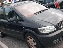Schwarz Gebraucht 2000 Opel Zafira Edition Van / Kleinbus | 850 € (Superpreis)