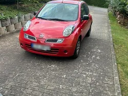 Rot Gebraucht 2009 Nissan Micra Kleinwagen | 2.050 €