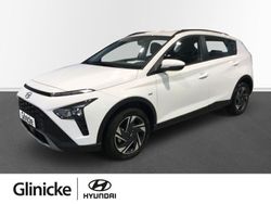 Atlas white / sol Gebraucht 2024 Hyundai Bayon Trend SUV | 21.490 € (Superpreis)