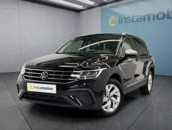 Schwarz Gebraucht 2024 VW Tiguan SUV | 31.699 € (Superpreis)