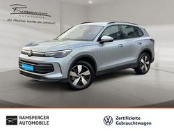 Oyster silver metallic (metallic) Gebraucht 2024 VW Tiguan Life SUV | 36.890 € (Teuer)