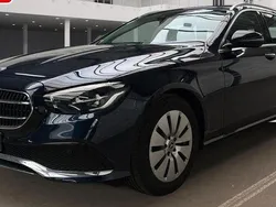 Blau Gebraucht 2021 Mercedes E220 Avantgarde Limousine | 29.950 € (Superpreis)