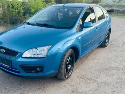 Blau Gebraucht 2007 Ford Focus Ambiente Kombi | 2.990 € (Fairer Preis)