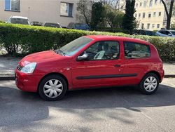 Rot Gebraucht 2012 Renault Clio IV Campus Kleinwagen | 3.100 €