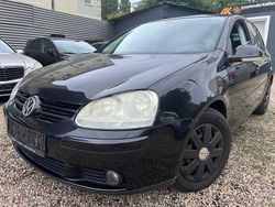 Schwarz Gebraucht 2005 VW Golf V Sportline Limousine | 2.490 € (Guter Preis)