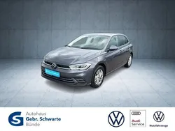 Grau Gebraucht 2024 VW Polo Style Limousine | 23.595 € (Fairer Preis)