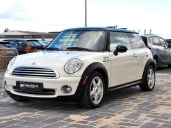 Weiß Gebraucht 2007 Mini Cooper Chili Kleinwagen | 5.200 € (Fairer Preis)