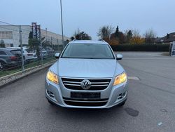 Silber Gebraucht 2011 VW Tiguan Team SUV | 8.990 € (Fairer Preis)