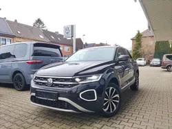 Schwarz Gebraucht 2024 VW T-Roc IQ Drive SUV | 30.900 € (Fairer Preis)