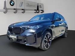 Saphirschwarz metallic Gebraucht 2024 BMW X5 M Sport SUV | 92.790 € (Superpreis)