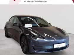 Grau Gebraucht 2021 Tesla Model 3 Long Range AWD Limousine | 23.289 € (Fairer Preis)