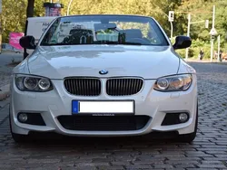 Weiß Gebraucht 2013 BMW 320 Cabriolet M Sport Cabrio | 14.200 € (Fairer Preis)