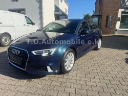 Blau Gebraucht 2021 Audi A3 Sport Limousine | 21.490 € (Guter Preis)