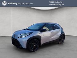 Light purple silver / night sky black Gebraucht 2025 Toyota Aygo Basis Kleinwagen | 19.450 € (Etwas zu teuer)