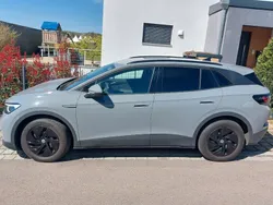 Grau Gebraucht 2021 VW ID.4 Pure SUV | 20.100 € (Guter Preis)