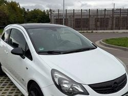 Weiß Gebraucht 2013 Opel Corsa Edition Kleinwagen | 3.450 € (Fairer Preis)