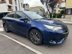 Blau Gebraucht 2016 Toyota Avensis Edition-S Limousine | 7.999 €