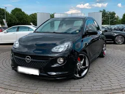 Schwarz Gebraucht 2015 Opel Adam Kleinwagen | 9.500 € (Etwas zu teuer)