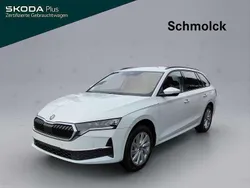 Moonweiß perleffekt Gebraucht 2025 Skoda Octavia Selection Kombi | 34.890 € (Fairer Preis)
