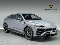 Grigio nimbus matt Gebraucht 2020 Lamborghini Urus SUV | 269.900 €