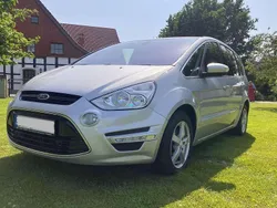 Silber Gebraucht 2012 Ford S-MAX Titanium Van / Kleinbus | 6.550 € (Fairer Preis)