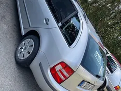 Silber Gebraucht 2004 Skoda Fabia Classic Kombi | 1.550 € (Guter Preis)