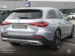Silber Gebraucht 2024 Mercedes C220 Premium Limousine | 48.890 € (Teuer)