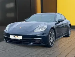 Nachblau (metallic) Gebraucht 2019 Porsche Panamera Limousine | 58.700 € (Superpreis)