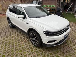 Weiß Gebraucht 2018 VW Tiguan Allspace Comfortline SUV | 20.999 € (Superpreis)