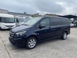 Blau Gebraucht 2016 Mercedes Vito Kombi | 33.900 €