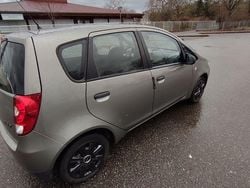 Grau Gebraucht 2009 Mitsubishi Colt Intense Van / Kleinbus | 3.200 € (Fairer Preis)