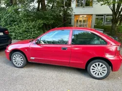 Rot Gebraucht 2005 Rover 25 Kleinwagen | 2.200 €