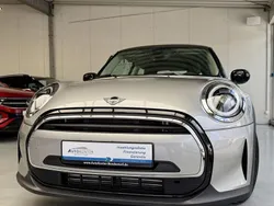 Melting silver Gebraucht 2024 Mini Cooper Sport Kleinwagen | 27.970 €