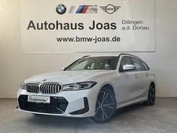 Alpinweiß uni Gebraucht 2024 BMW 330 M Sport Kombi | 54.900 € (Fairer Preis)