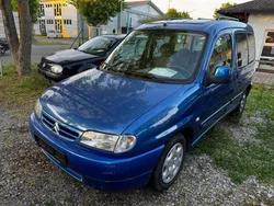 Blau Gebraucht 2002 Citroën Berlingo Van / Kleinbus | 1.490 € (Fairer Preis)