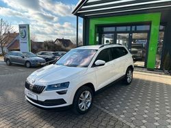 Weiß Gebraucht 2021 Skoda Karoq Style SUV | 22.900 € (Fairer Preis)