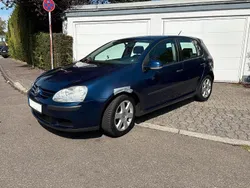 Blau Gebraucht 2006 VW Golf V Limousine | 1.300 € (Guter Preis)