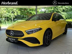 Sonnengelb Gebraucht 2024 Mercedes A180 AMG Limousine | 30.490 € (Fairer Preis)