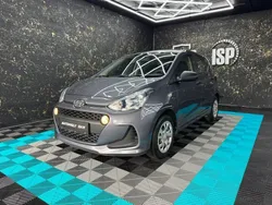 Grau Gebraucht 2017 Hyundai i10 Classic Kleinwagen | 6.999 € (Guter Preis)